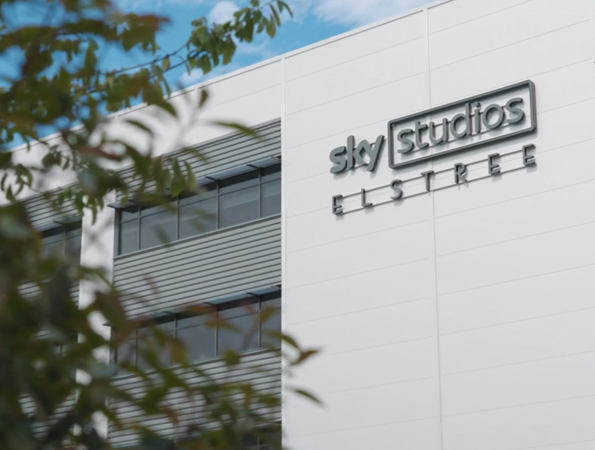 Sky Studios Elstree: State-of-the-art film and TV studio in Borehamwood. Pintec Group supplied Mechanical Labour for remedial and improvement works, focusing on upgrading welfare facilities. Our professional approach led to expanded service areas.